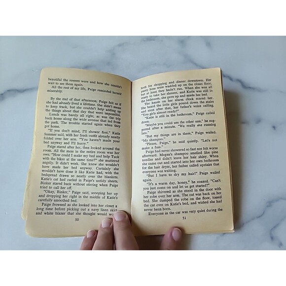 The Stepsisters #1 The War Between Sisters By Tina Oaks Paperback - Picture 5 of 10